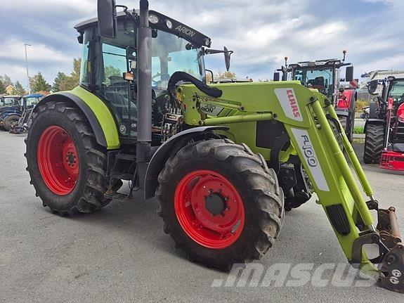 CLAAS 8690 Tractors