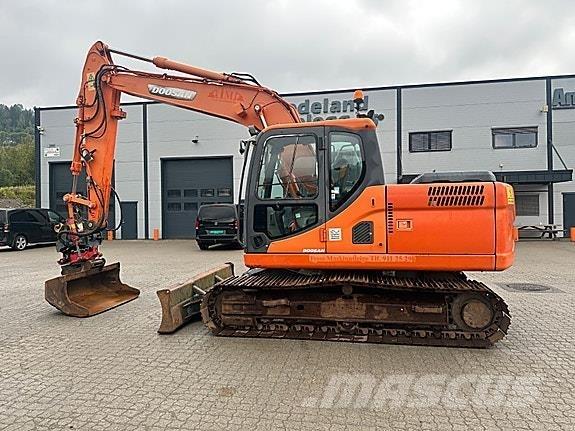 Doosan DX140LC Crawler excavators