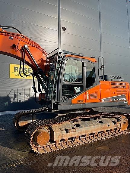 Doosan DX235LC-5 Crawler excavators