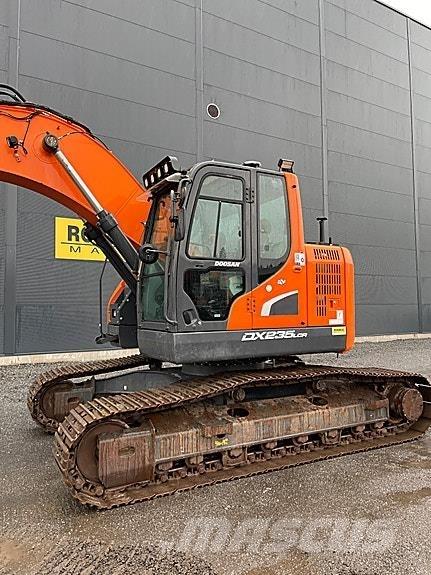 Doosan DX235LCR-5 Crawler excavators