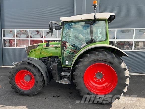 Fendt 211 Profi+ Tractors