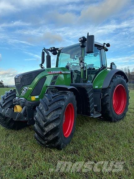 Fendt 724 Profi+ Tractors