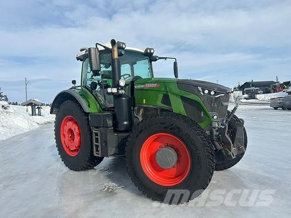 Fendt 942 VARIO Tractors