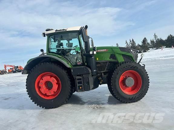 Fendt 942 VARIO Tractors