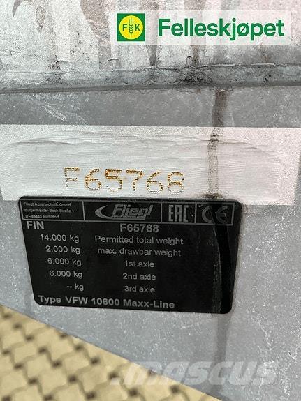 Fliegl VFW 10600 Mineral spreaders