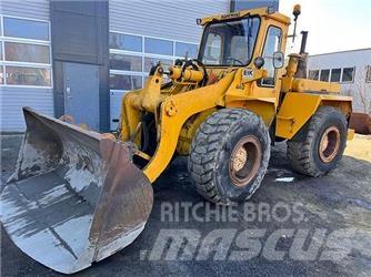 Hanomag 44D med HK. Wheel loaders