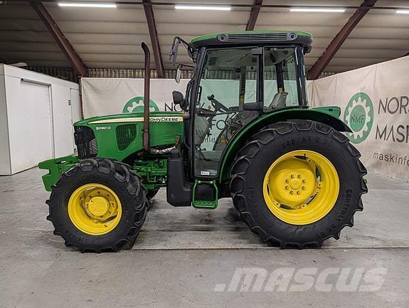 John Deere 5090G Tractors