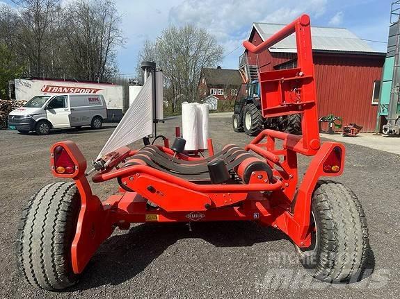 Kuhn RW1610 Round balers