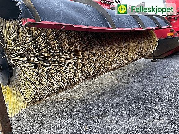  Mahlers Lb2800 Other road and snow machines