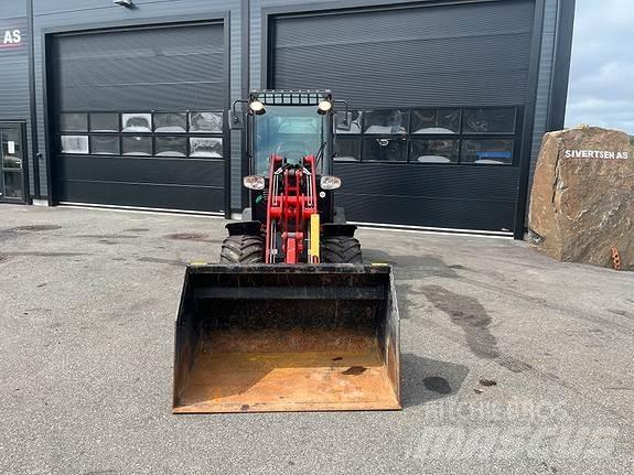 Manitou MLA5-50H Wheel loaders