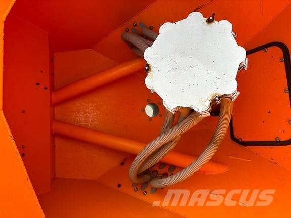  Mzuri ProTil 3T Manure spreaders