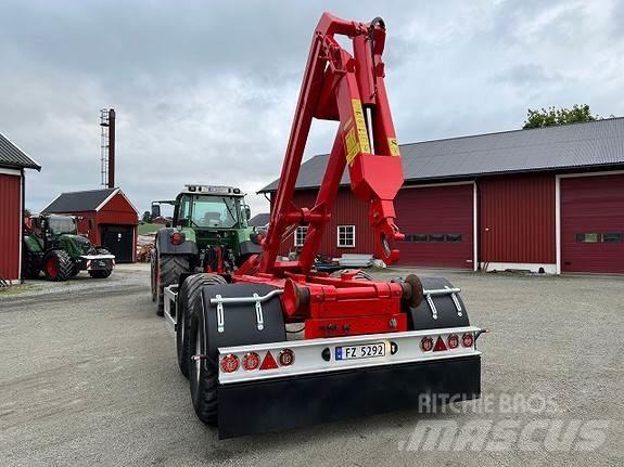 Pronar  All purpose trailer