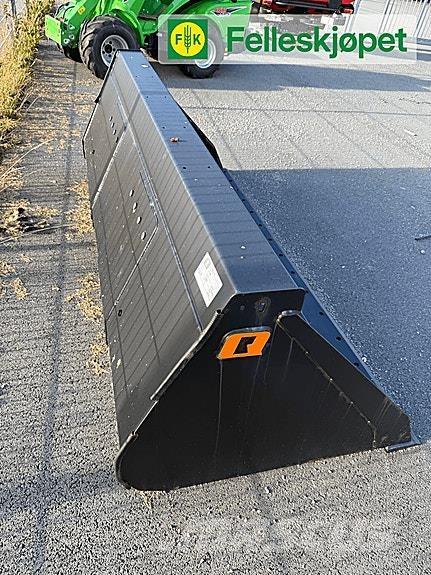 Quicke GM+ 240 Other farming machines