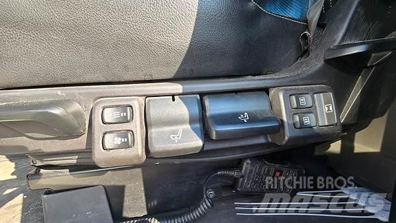 Scania R580A6x2NB Truck Tractor Units