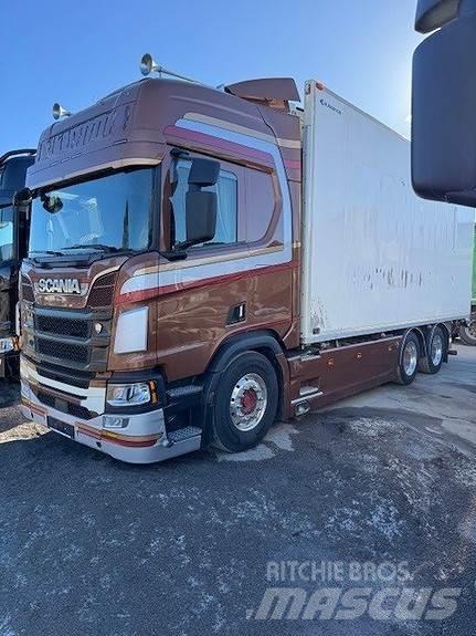 Scania R650B6X2NB Van Body Trucks