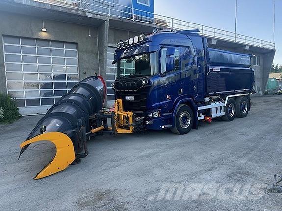Scania R660 Tipper trucks