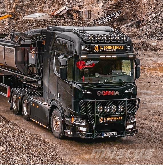 Scania R770 6X4 Truck Tractor Units