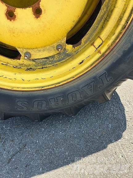  Sprøytehjul Tyres, wheels and rims