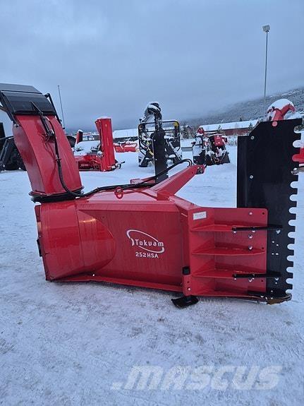 Tokvam  Other road and snow machines