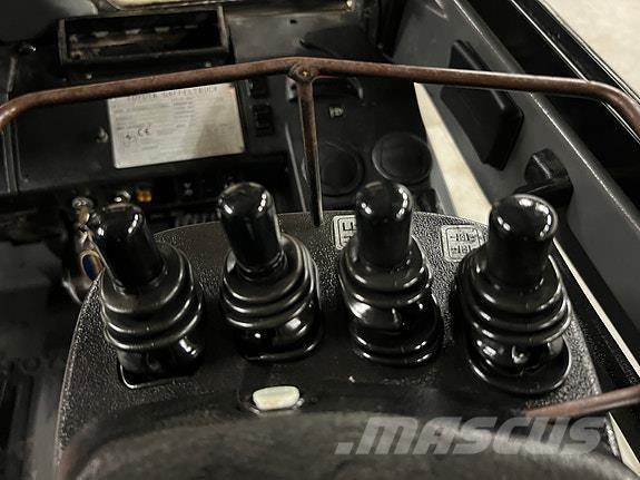 Toyota 62-7FDF30 Diesel trucks