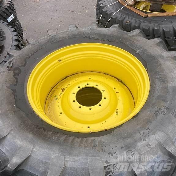 Trelleborg TM900 Other farming machines