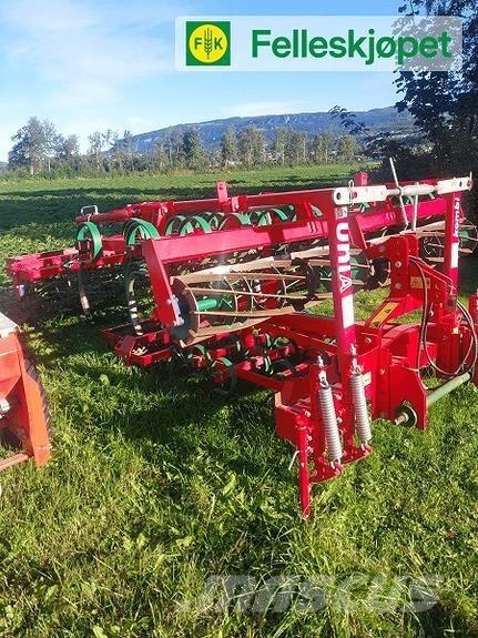 Unia Kombi 4,2 Other tillage machines and accessories