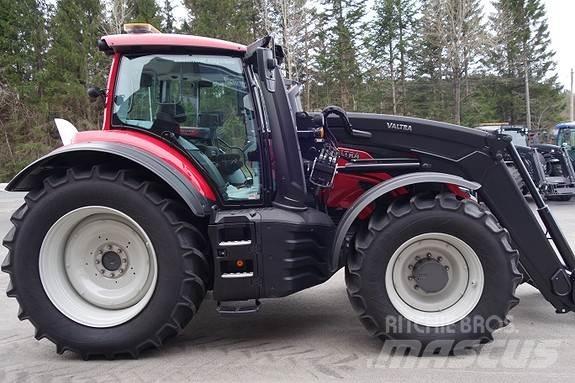 Valtra 235 Direct Tractors
