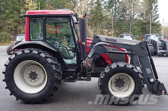 Valtra A93 Tractors