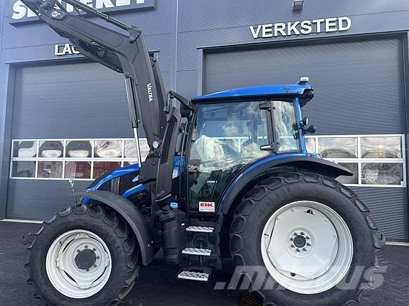 Valtra G135 Activ Tractors