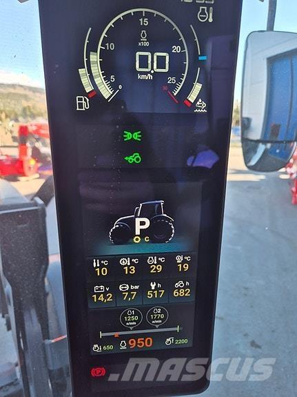 Valtra N175D. Tractors