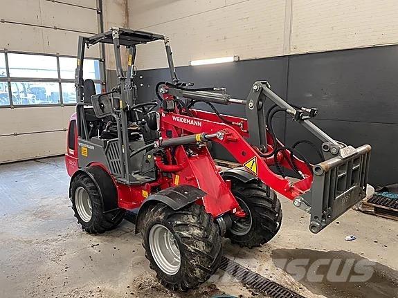 Weidemann 1260 Tractors