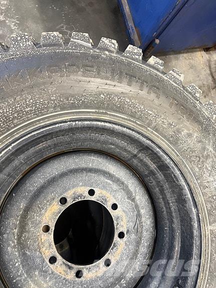   Tyres, wheels and rims