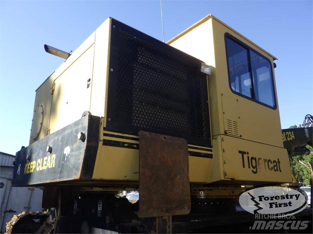 Tigercat 234 Knuckleboom loaders