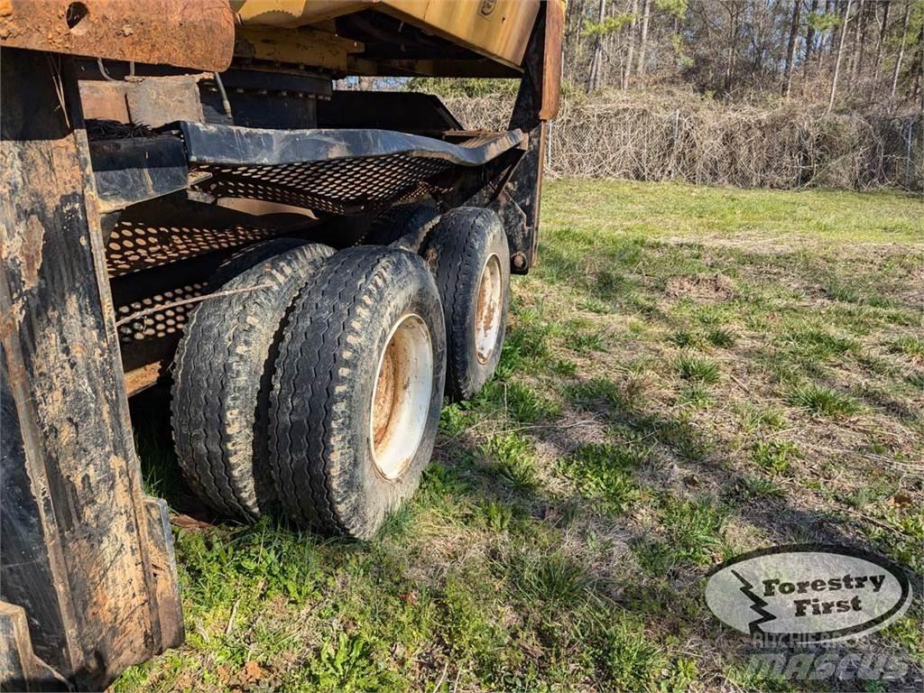 Tigercat 234 Knuckleboom loaders