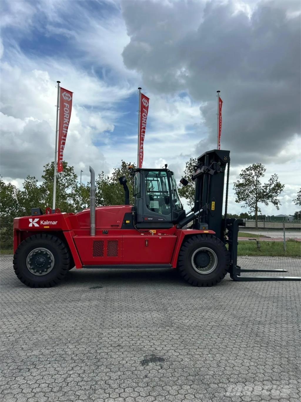 Kalmar DCG250-12 Diesel trucks