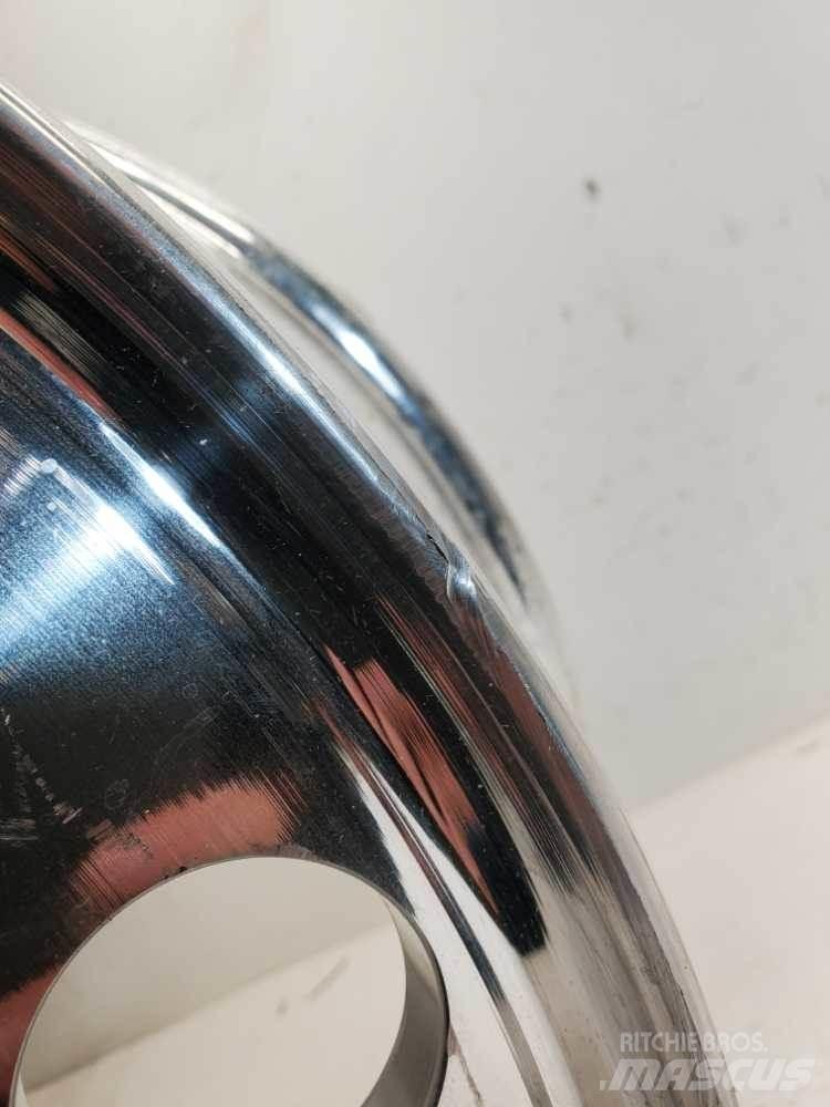  Accuride Tyres, wheels and rims