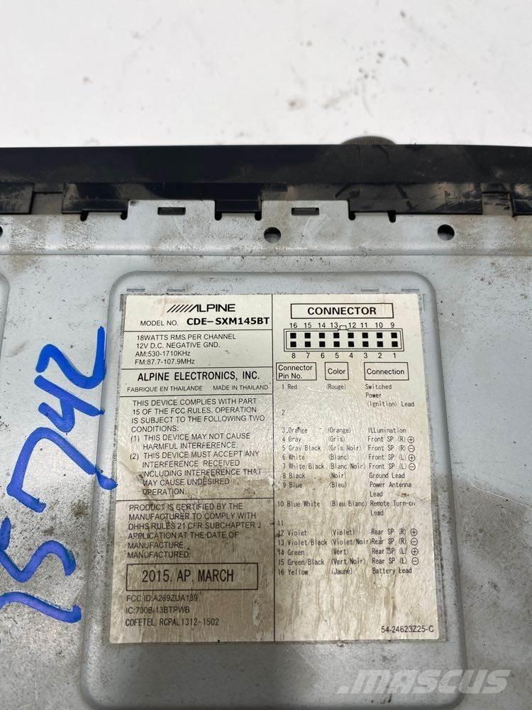  Alpine Electronics