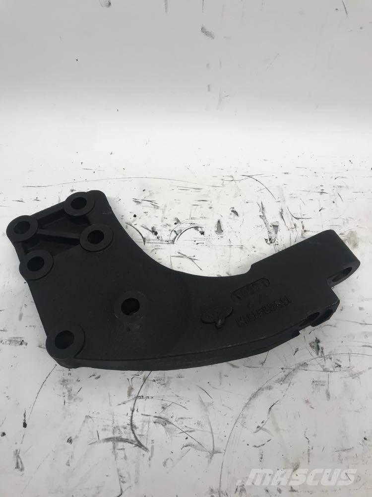 Mack AC380 Other components