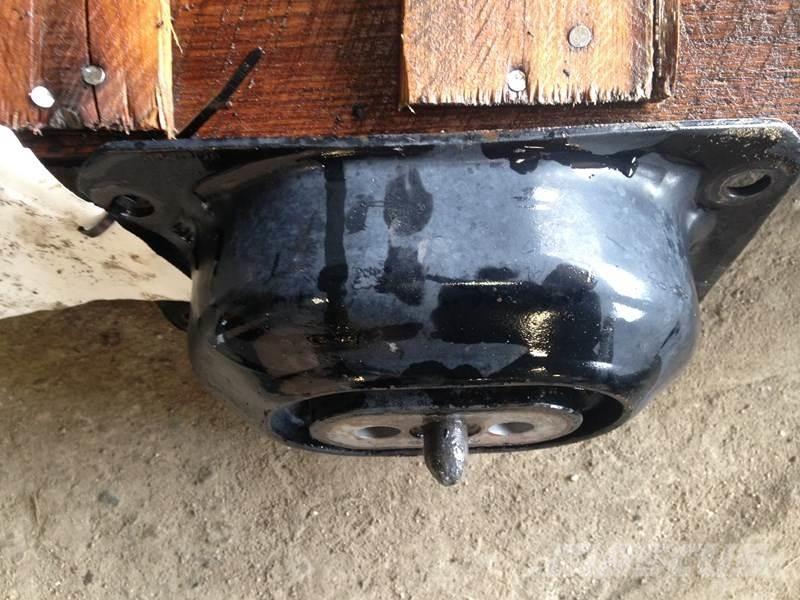 Mack MP8 Other components