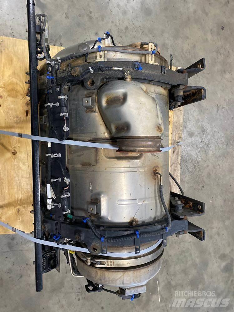 Mack MP8 Other components
