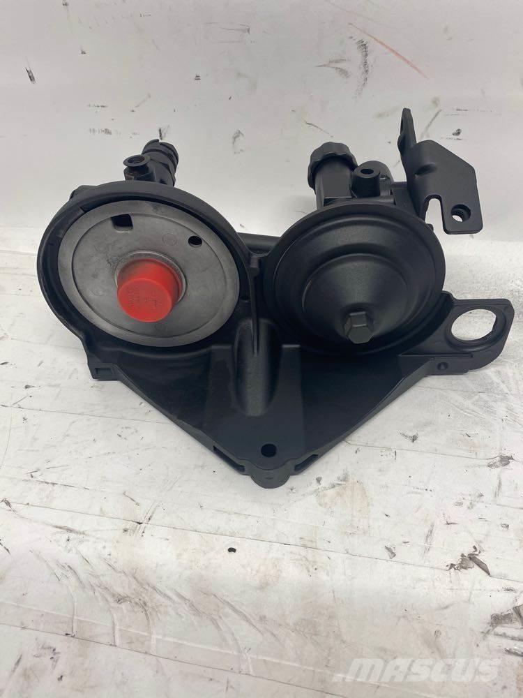 Mack MP8 Other components