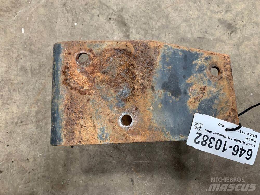 Mack RD680 Other components