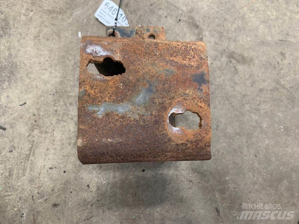 Mack RD680 Other components