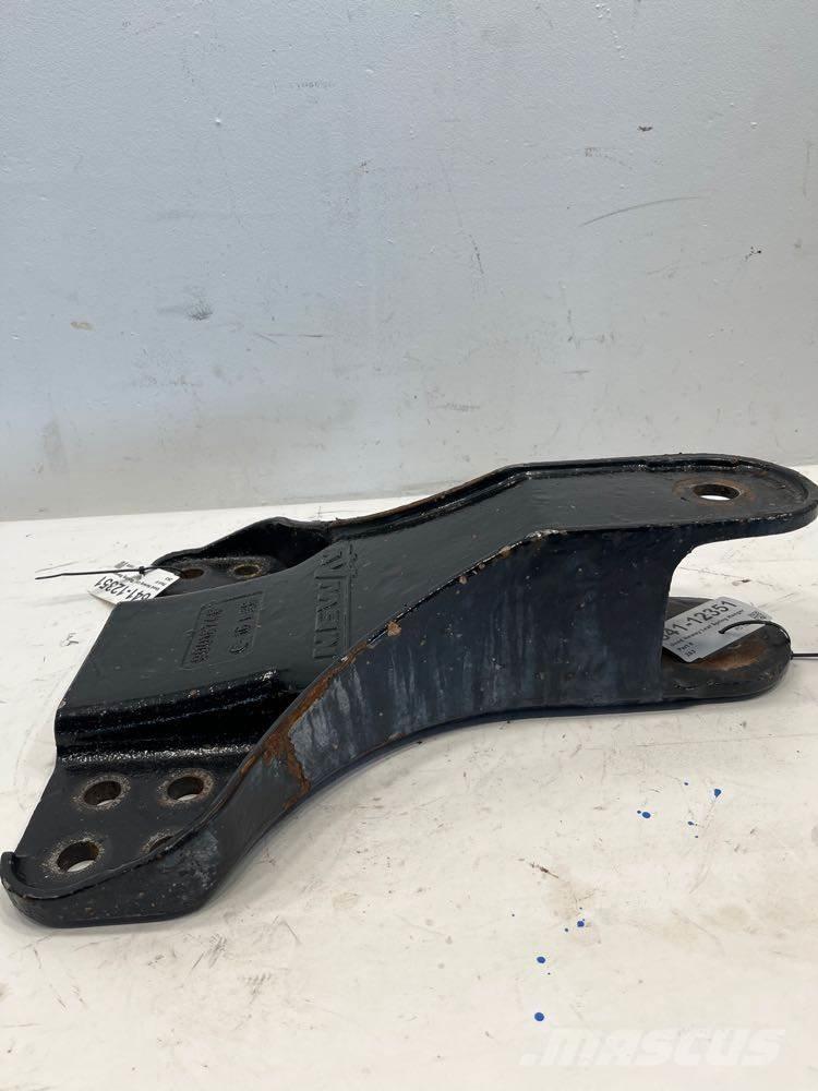  Neway Chassis and suspension