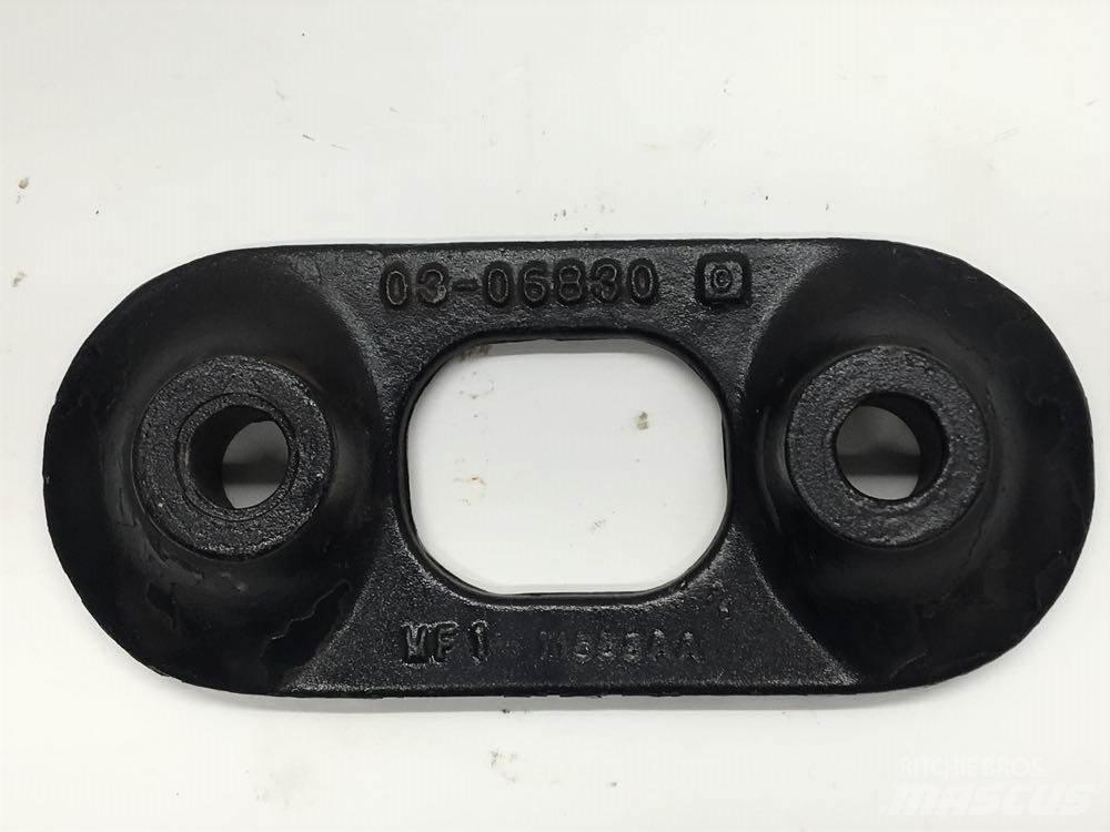 Peterbilt  Other components
