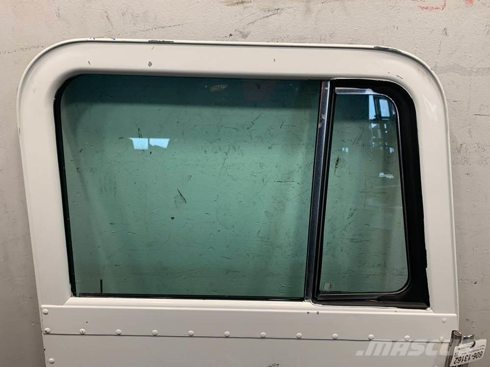 Peterbilt  Other components