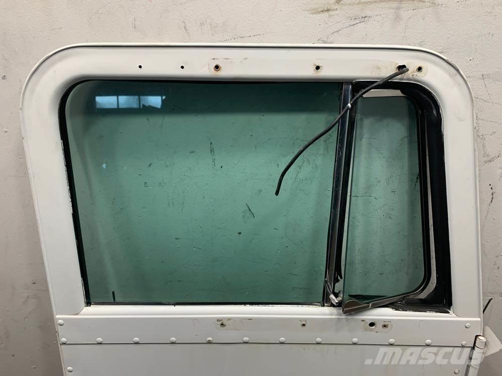 Peterbilt  Other components