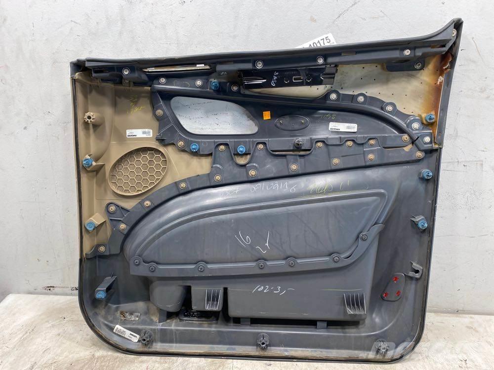 Peterbilt  Other components