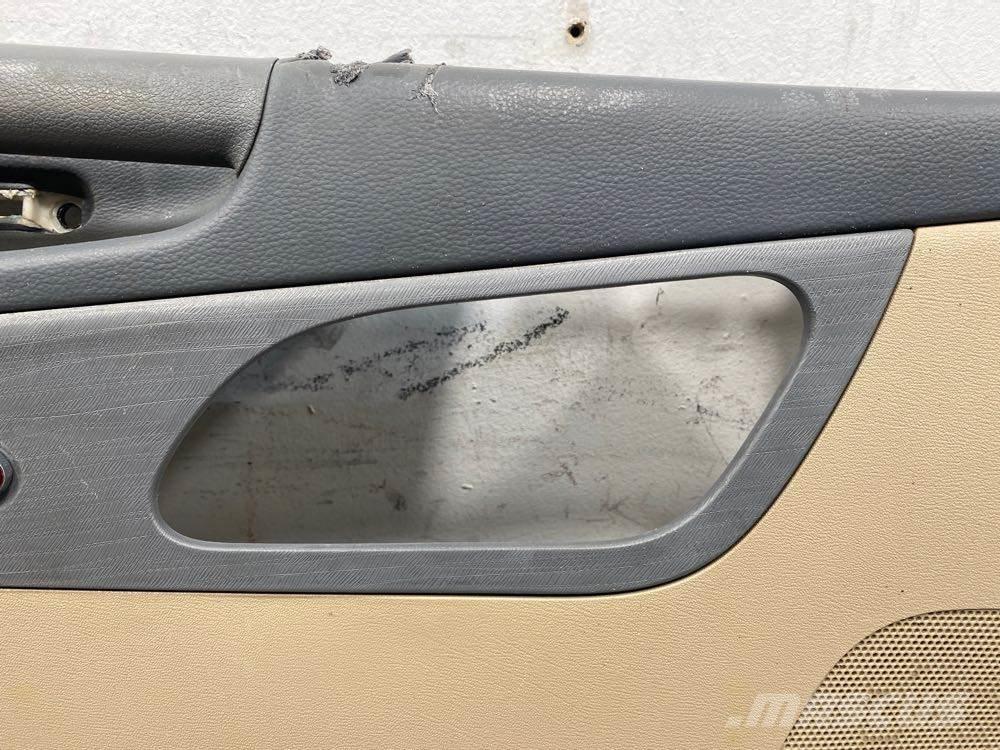 Peterbilt  Other components