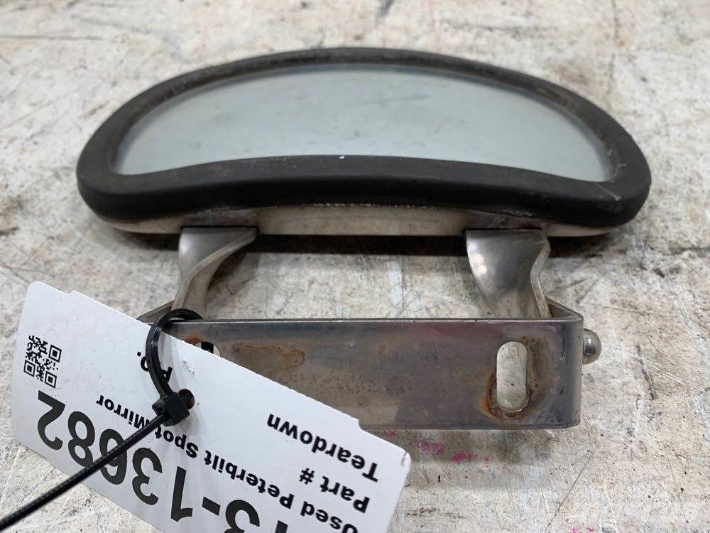 Peterbilt  Other components